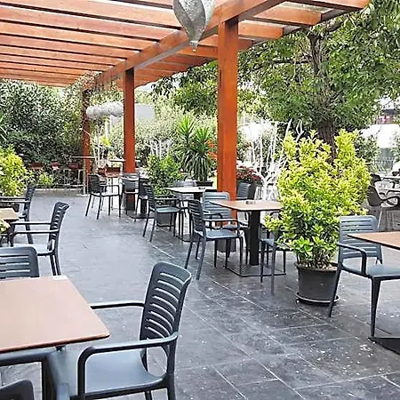 Hotel Larramendi Torrea *